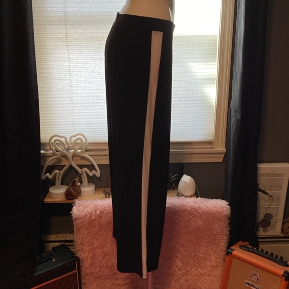 Michael Kors pull on black pants/ single white stripe on either side size M NWT - Picture 7 of 8